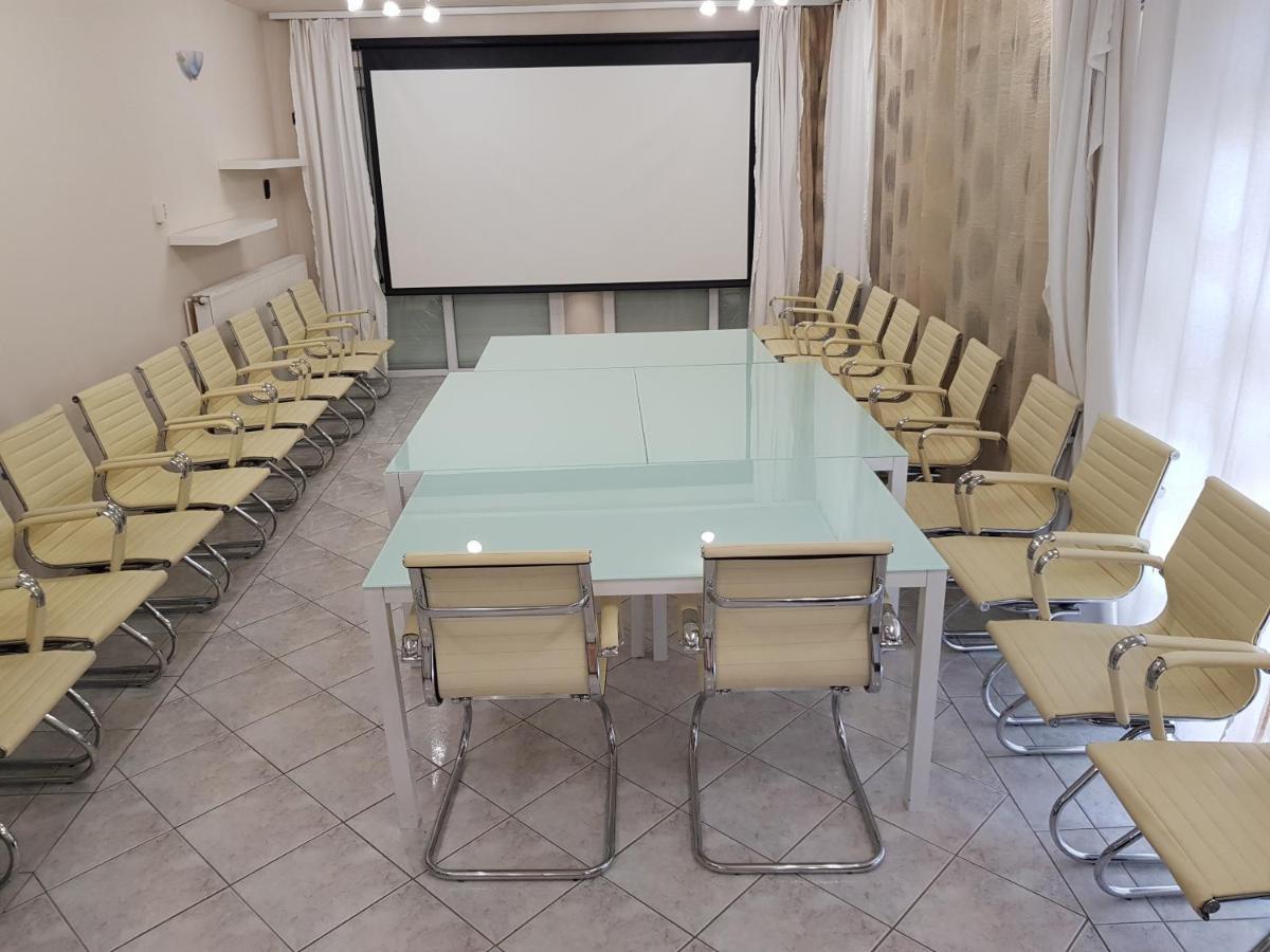 לינה וארוחת בוקר שיופוק Crystal Es Susanne Panzio מראה חיצוני תמונה